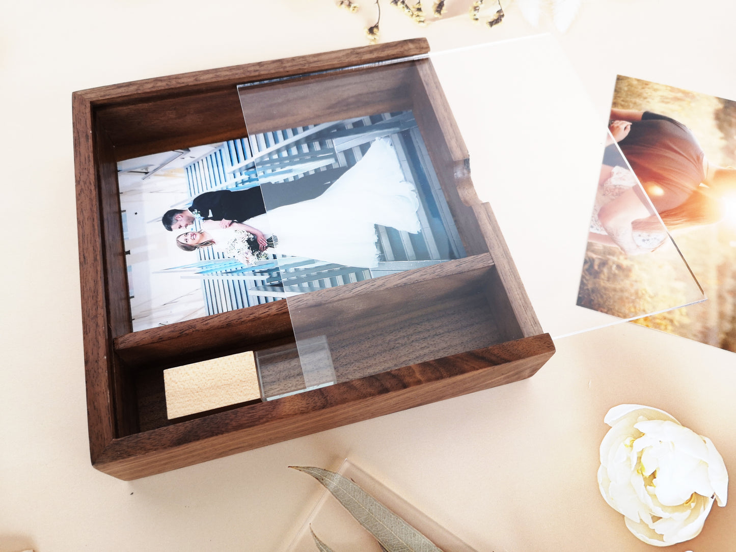 4*6 Inches Wooden Photo USB Box With Acrylic Lip